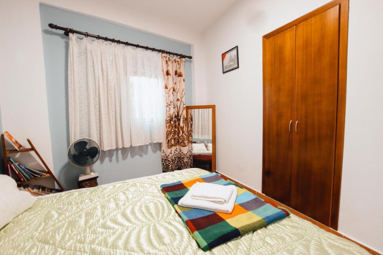 Bb Traditional Apartment Gjirokastër Екстериор снимка