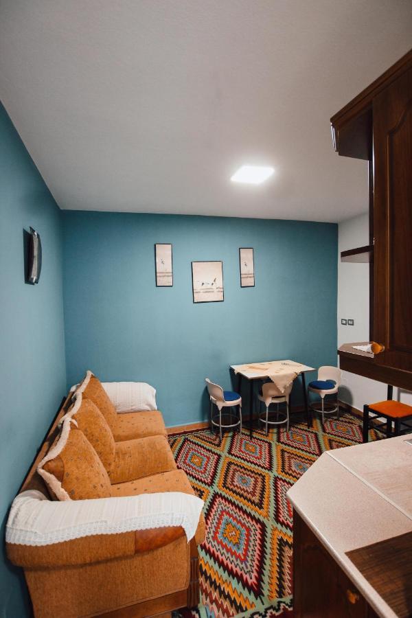 Bb Traditional Apartment Gjirokastër Екстериор снимка